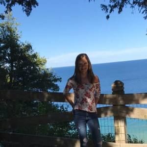 Meet your Posher, Mara